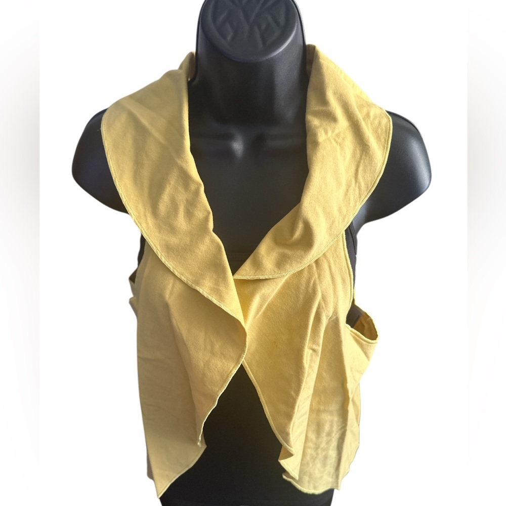 AMERICAN APPAREL Yellow Sleeveless Women's Vest/Top NWOT - Picture 4 of 6